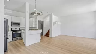 Photo #3: OC26118307 Listing 