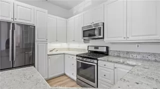 Photo #6: OC26118307 Listing 