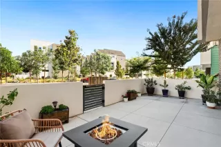 Photo #3: OC26118529 Listing