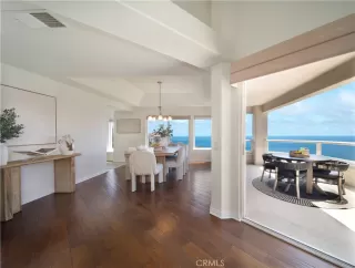 Photo #4: OC26118547 Listing
