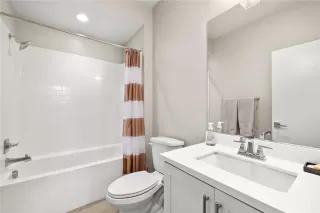 Photo #6: OC26118549 Listing 