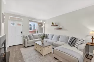 Photo #3: OC26118597 Listing 