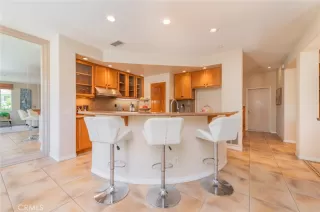 Photo #4: OC26118682 Listing