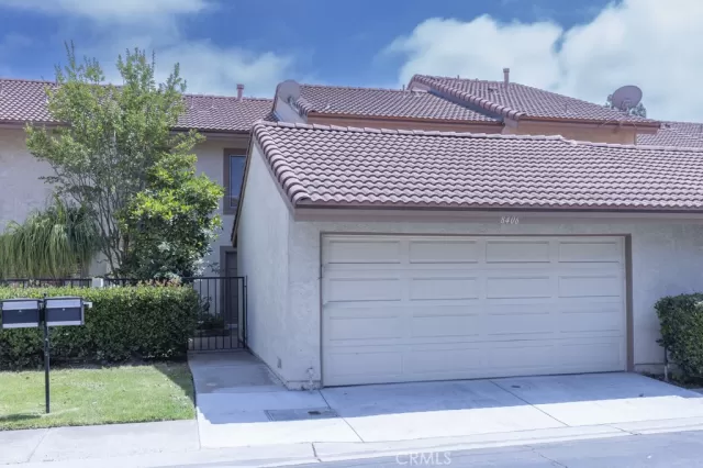 MLS: OC26118699 Condo For Sale