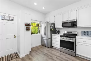 Photo #5: OC26118843 Listing 