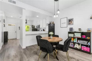 Photo #6: OC26118843 Listing 