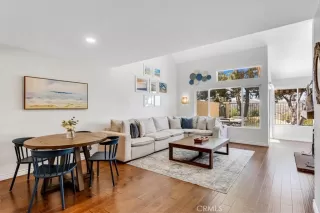 Photo #2: OC26118860 Listing 