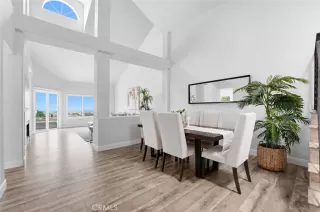 Photo #5: OC26118875 Listing 
