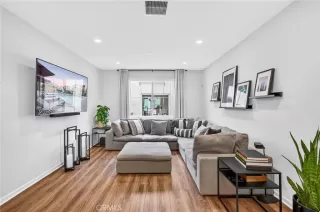 Photo #2: OC26119167 Listing 