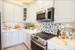 Photo #4: OC26119256 Listing 