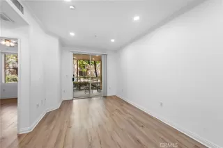 Photo #4: OC26119355 Listing 