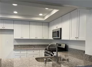 Photo #5: OC26119361 Listing