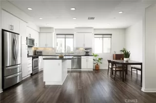 Photo #3: OC26119704 Listing