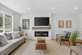 Photo #2: OC26119735 Listing
