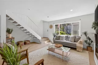 Photo #4: OC26119735 Listing