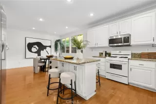 Photo #4: OC26119807 Listing 
