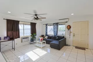 Photo #6: OC26119864 Listing 