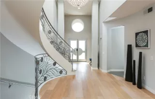Photo #3: OC26119917 Listing
