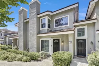 Photo #2: OC26120086 Listing 