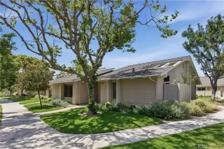 Photo #1: OC26120360 Listing 