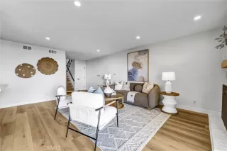 Photo #6: OC26120467 Listing