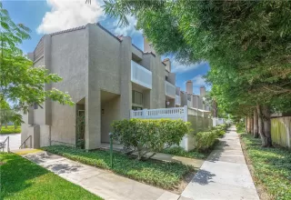 Photo #4: OC26120594 Listing