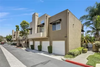 Photo #1: OC26120750 Listing 
