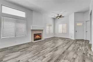 Photo #4: OC26120750 Listing 