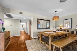 Photo #6: OC26120894 Listing