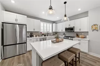 Photo #5: OC26120898 Listing 