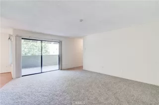 Photo #2: OC26121181 Listing 