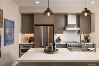 Photo #6: OC26121588 Listing 