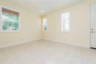 Photo #4: OC26121883 Listing 