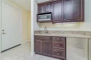 Photo #5: OC26121883 Listing 