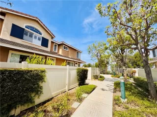 Photo #1: OC26121979 Listing 