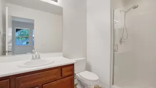 Photo #5: OC26121982 Listing