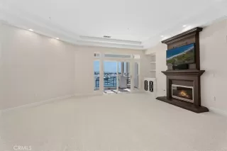 Photo #6: OC26122282 Listing 