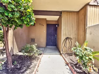 Photo #4: OC26122352 Listing 