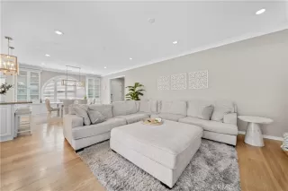 Photo #4: OC26122422 Listing
