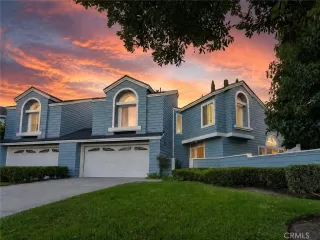 Photo #2: OC26122656 Listing