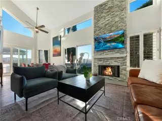 Photo #4: OC26122656 Listing