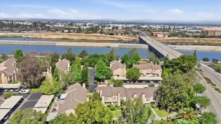Photo #1: OC26122687 Listing 