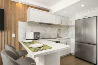 Photo #6: OC26122985 Listing