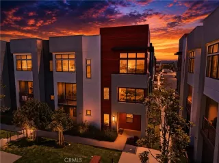 Photo #2: OC26122994 Listing