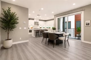 Photo #6: OC26122994 Listing