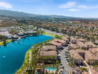 Browse active condo listings in MONTANA DEL LAGO