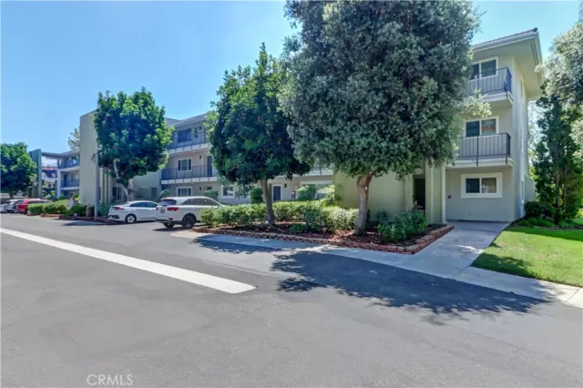 MLS: OC26123362 Condo For Sale