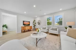 Photo #4: OC26123882 Listing 