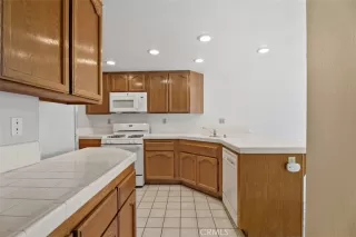 Photo #6: OC26123898 Listing