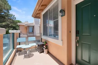 Photo #1: OC26124130 Listing